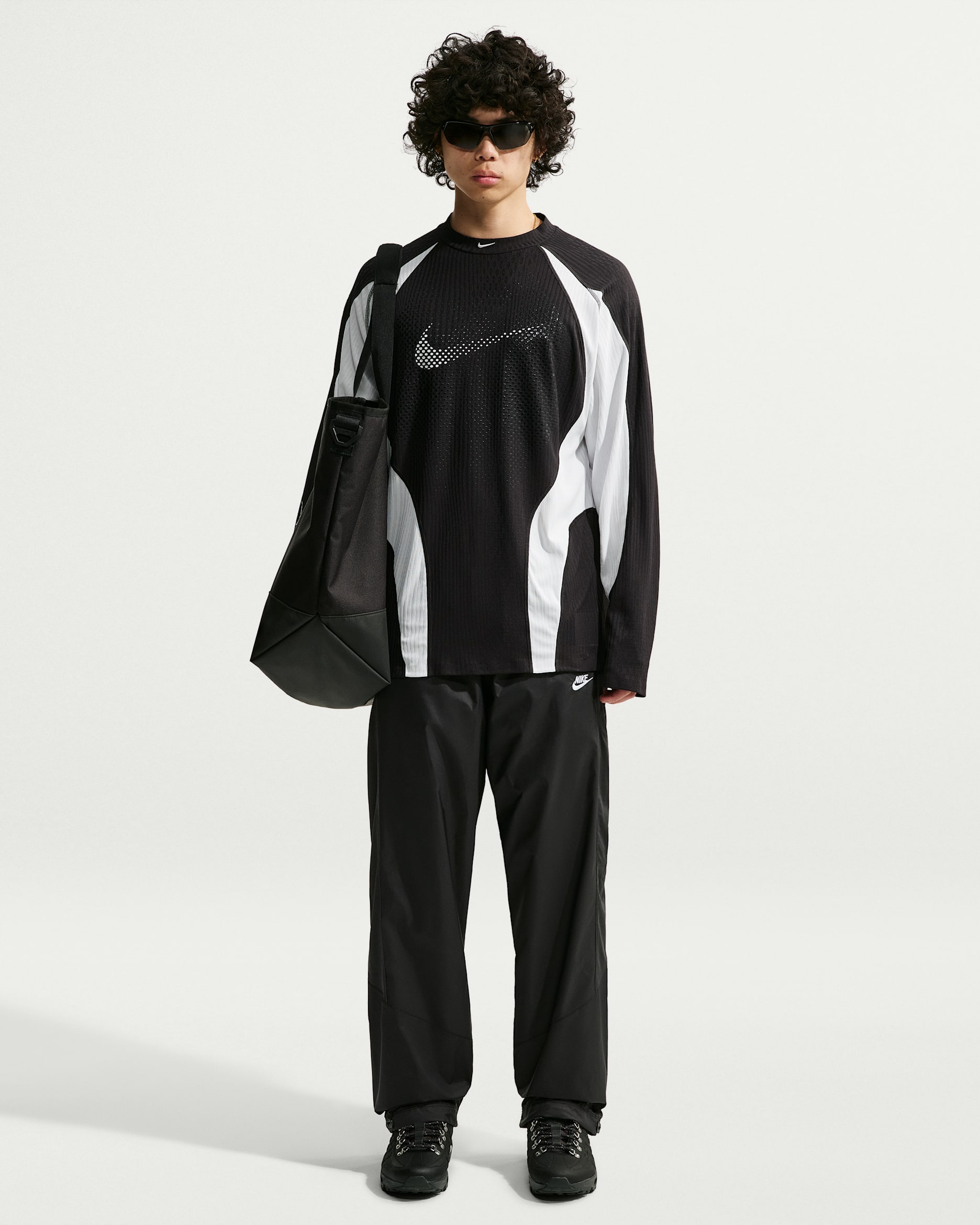ウォーキング・ランニングウェア NIKE Pro Elite Lightweight pants Nike Windrunner Men's Lightweight Pants. Nike.com